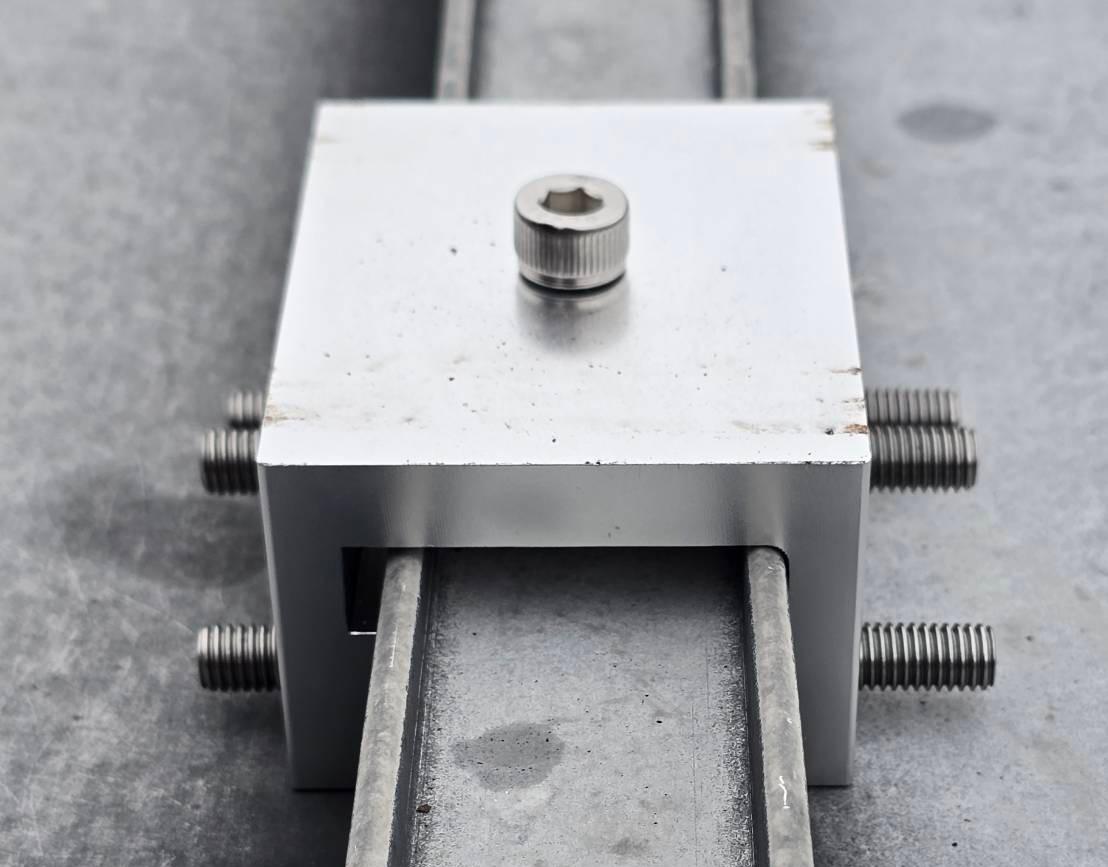 तपाईंको छतको लागि उत्तम फिट: हाम्रो नयाँ रूफ क्लिपलक उत्पादनमा छ!