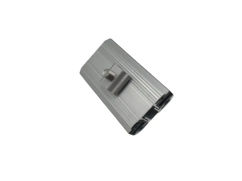 सौर्य पातलो फिल्म मध्य क्ल्याम्प